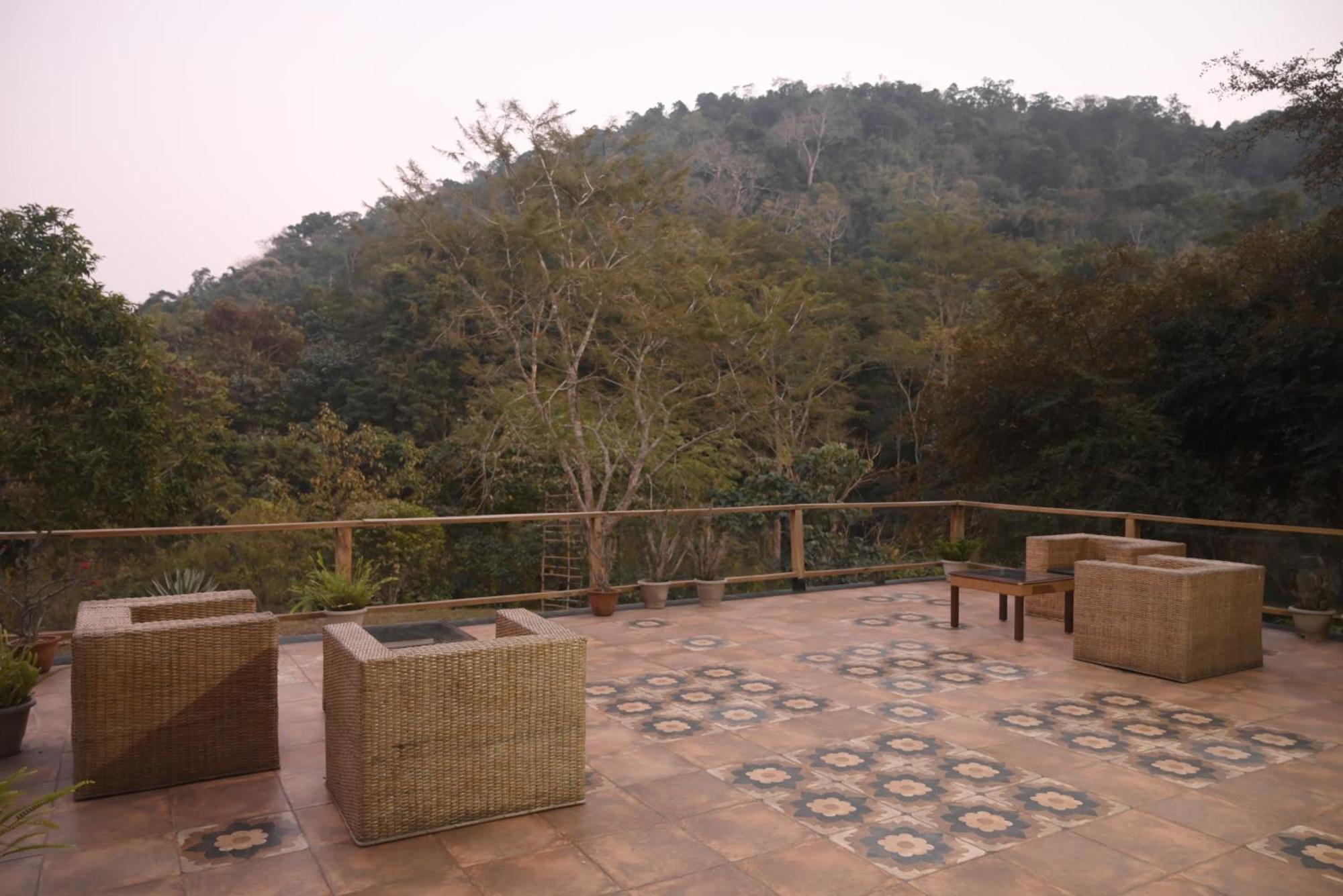מלון Kāziranga Landmark Woods מראה חיצוני תמונה
